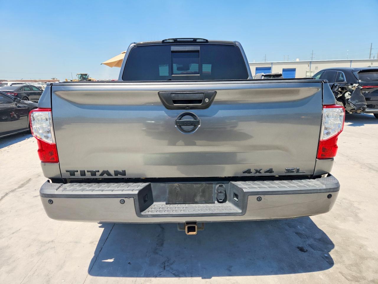 2019 NISSAN TITAN