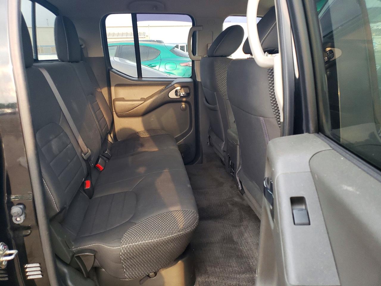 2018 NISSAN FRONTIER