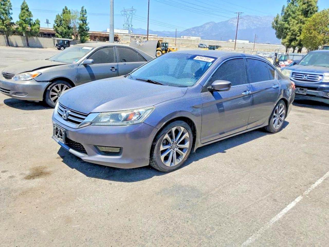 2013 HONDA ACCORD
