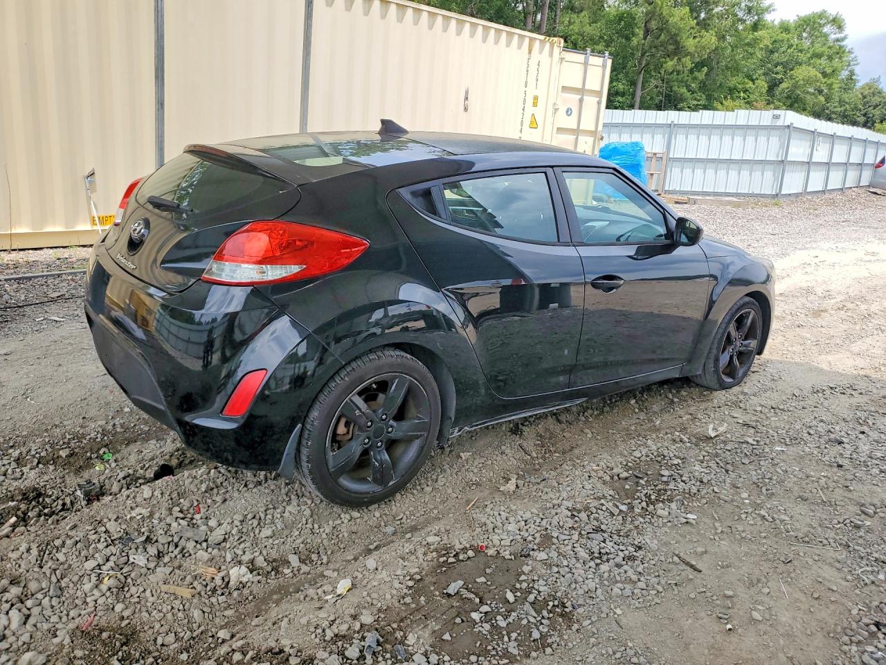 2013 HYUNDAI VELOSTER