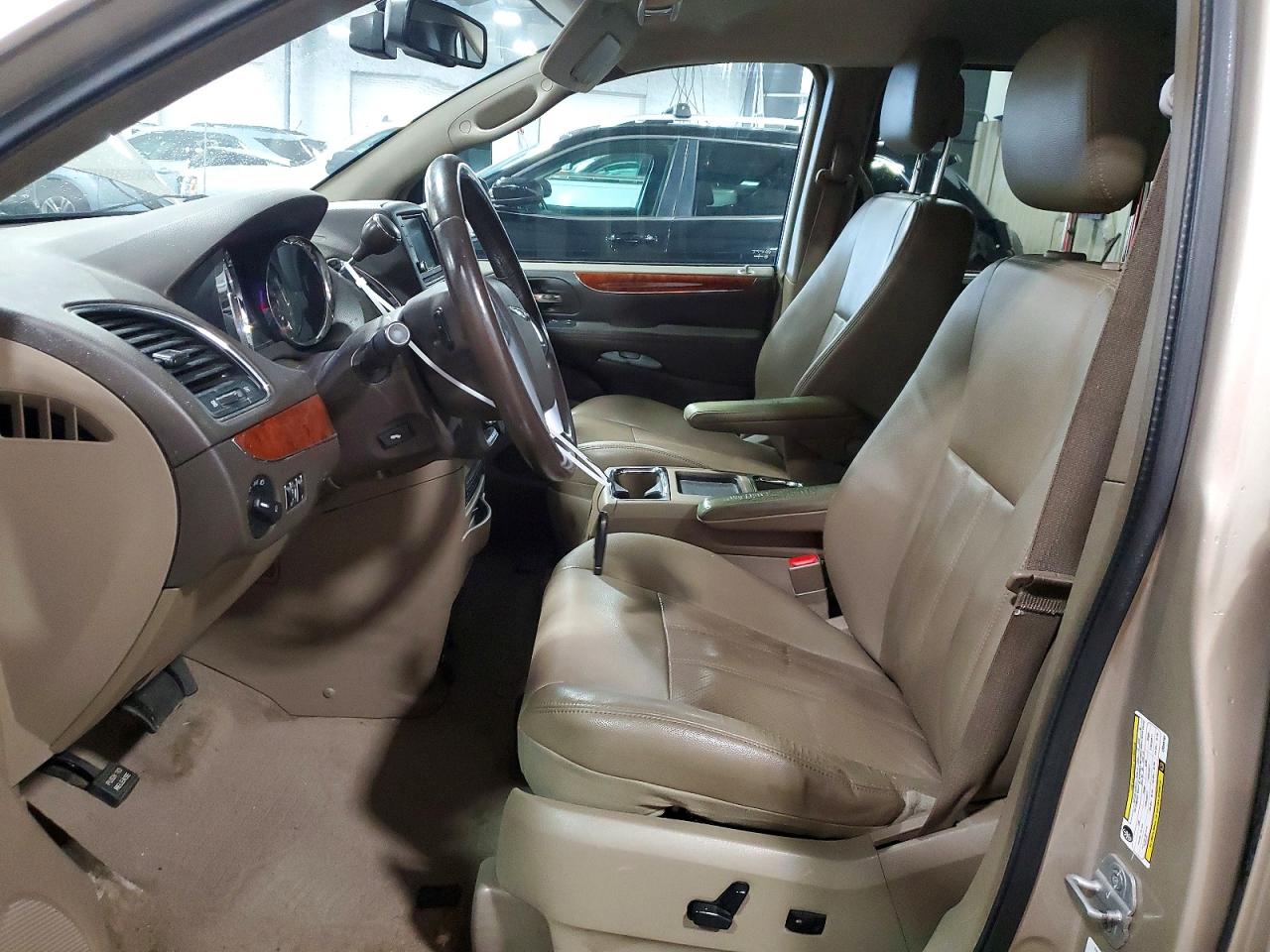 2012 CHRYSLER MINIVAN
