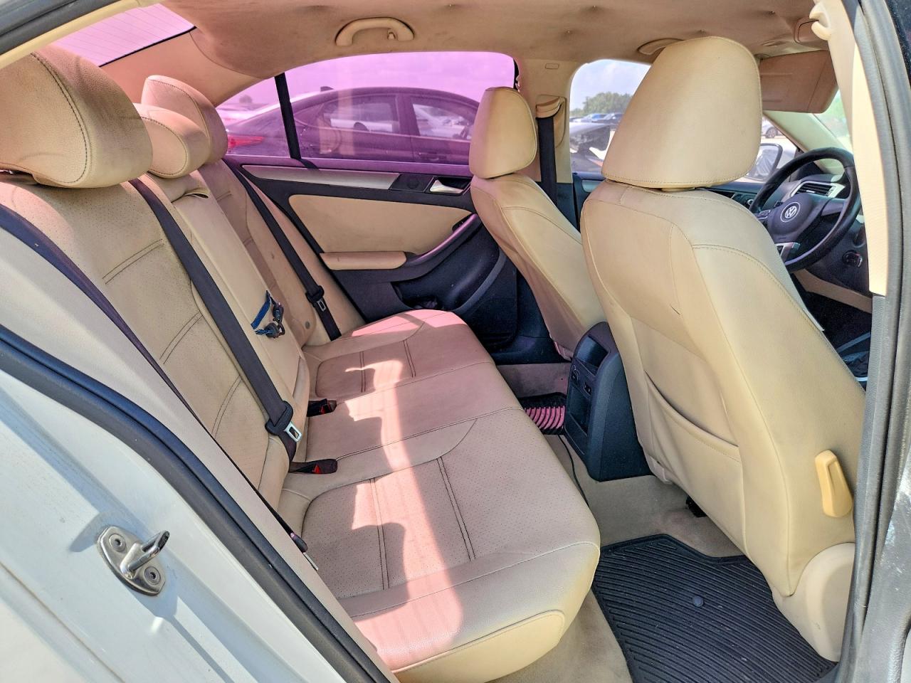 2014 VOLKSWAGEN JETTA