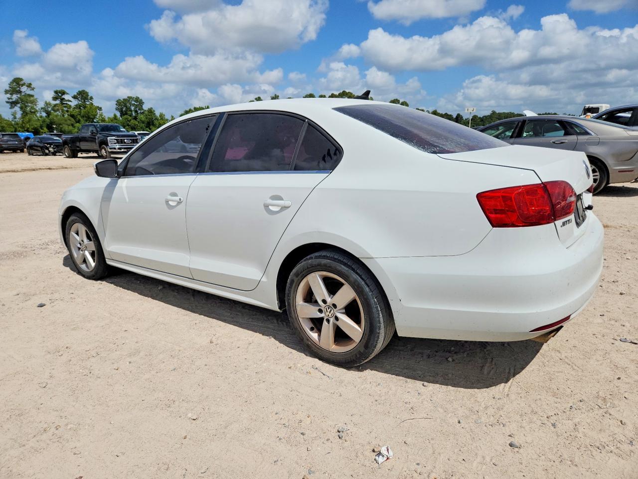 2014 VOLKSWAGEN JETTA