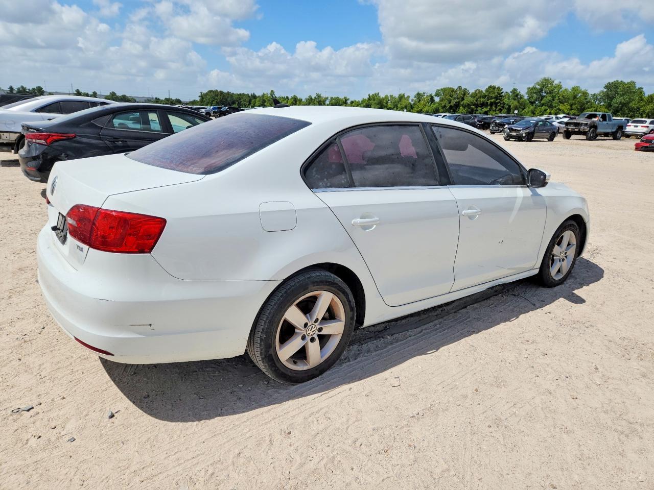 2014 VOLKSWAGEN JETTA