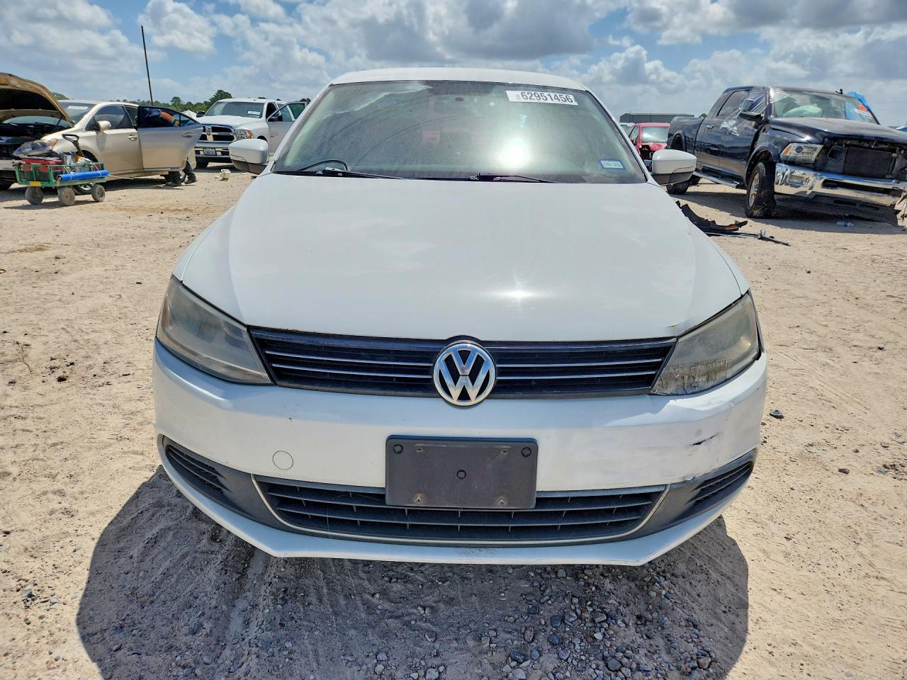 2014 VOLKSWAGEN JETTA