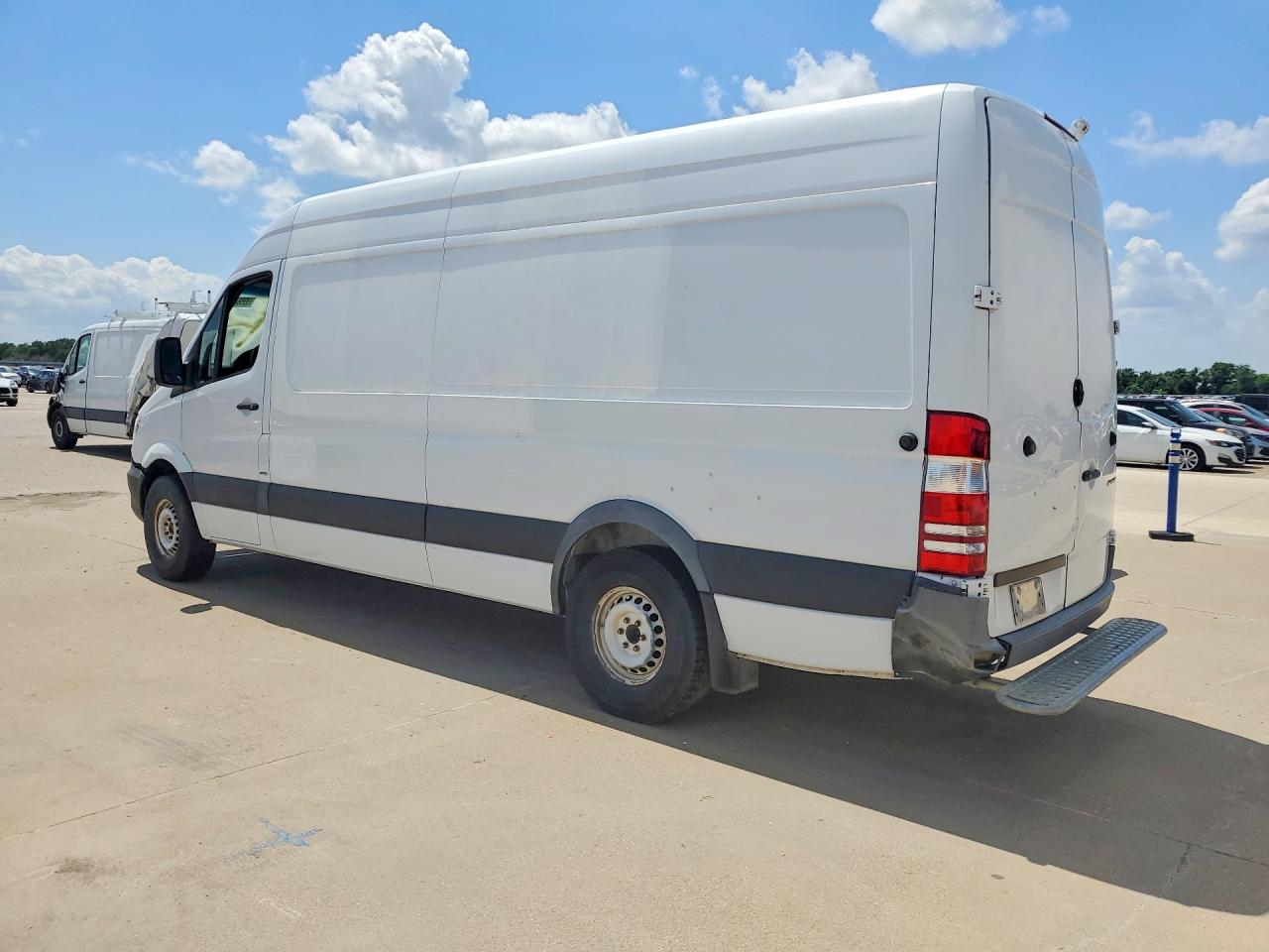 2014 MERCEDES-BENZ SPRINTER