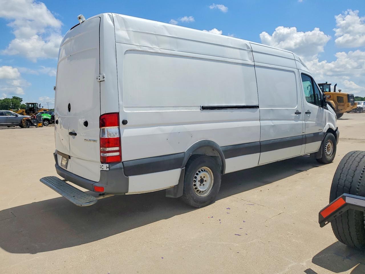2014 MERCEDES-BENZ SPRINTER