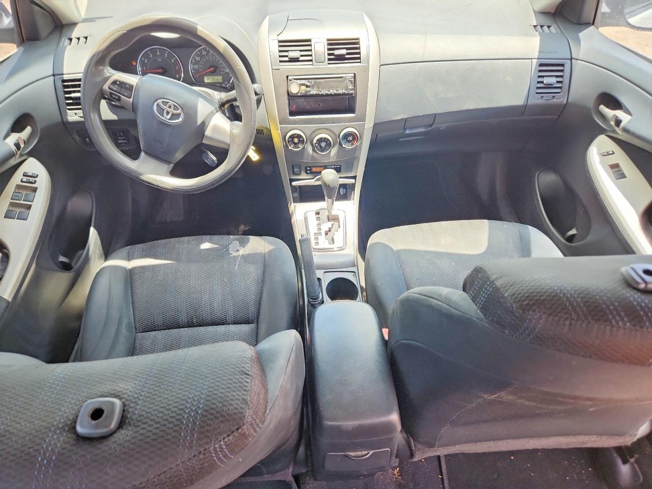 2011 TOYOTA COROLLA