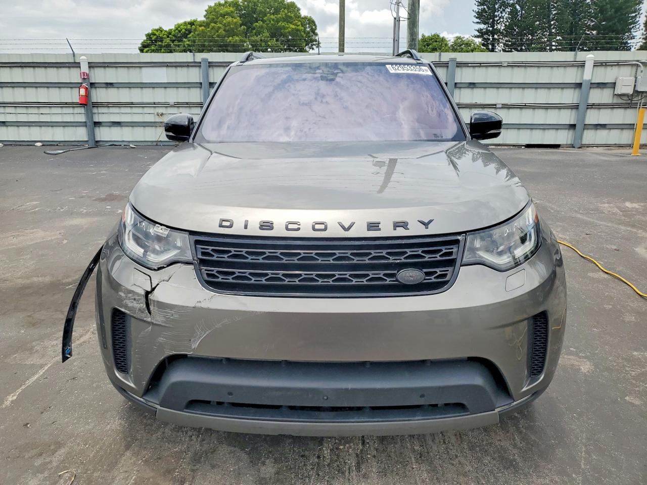 2018 LAND ROVER DISCOVERY