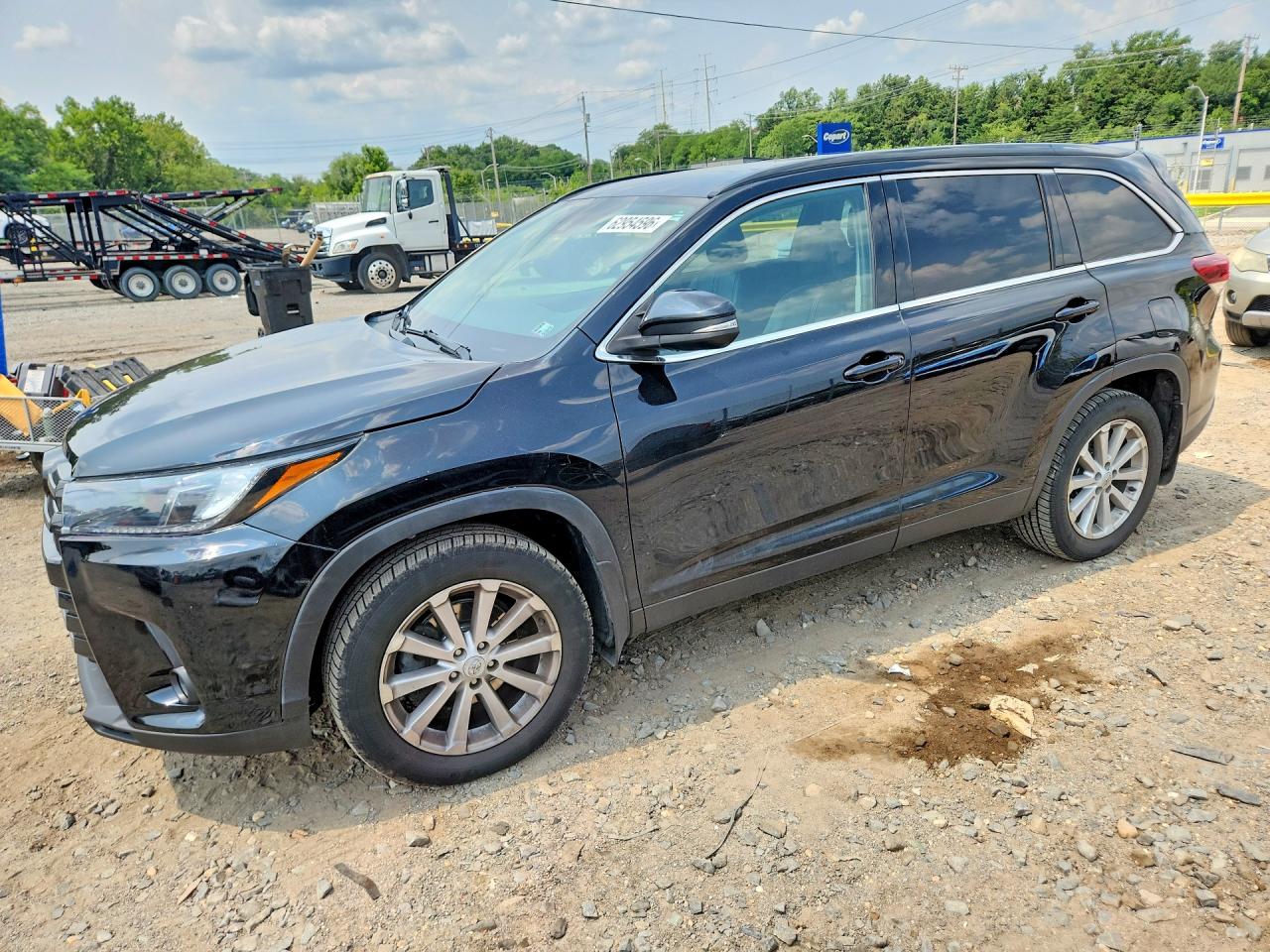 2019 TOYOTA HIGHLANDER