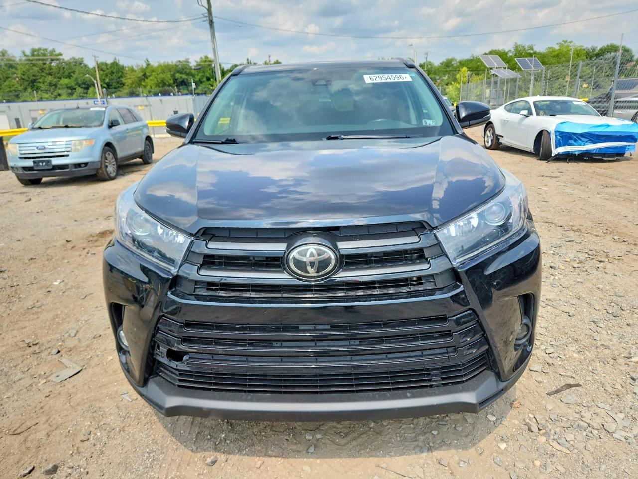 2019 TOYOTA HIGHLANDER