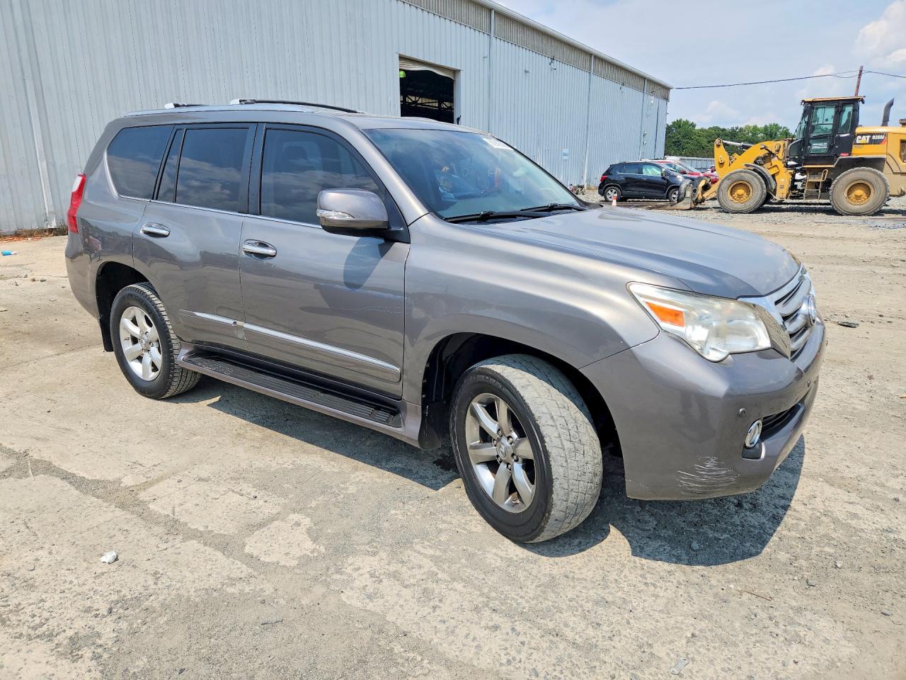 2013 LEXUS GX