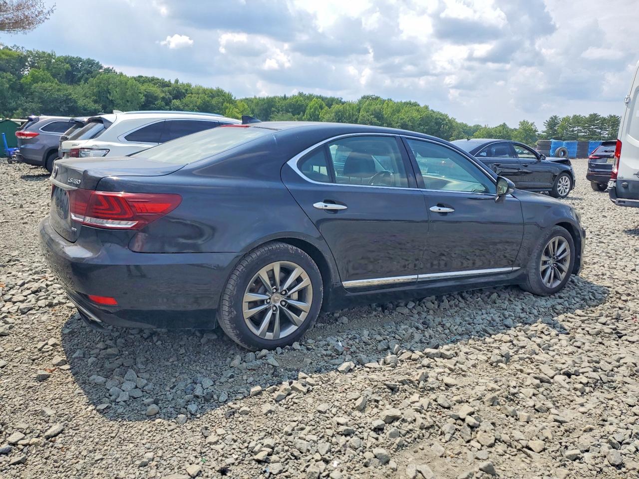 2014 LEXUS LS460