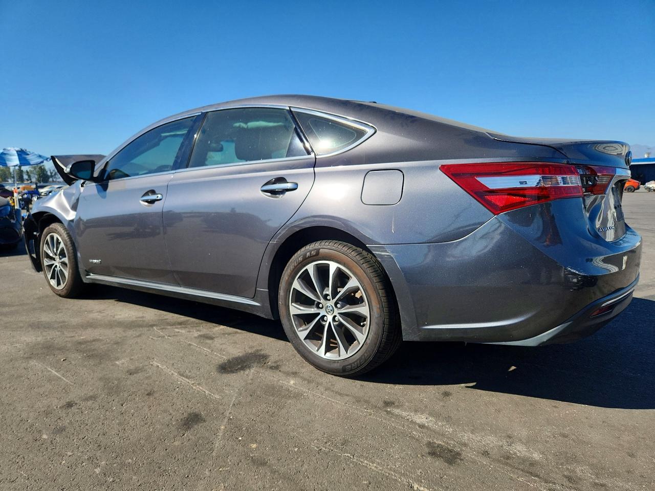 2016 TOYOTA AVALON