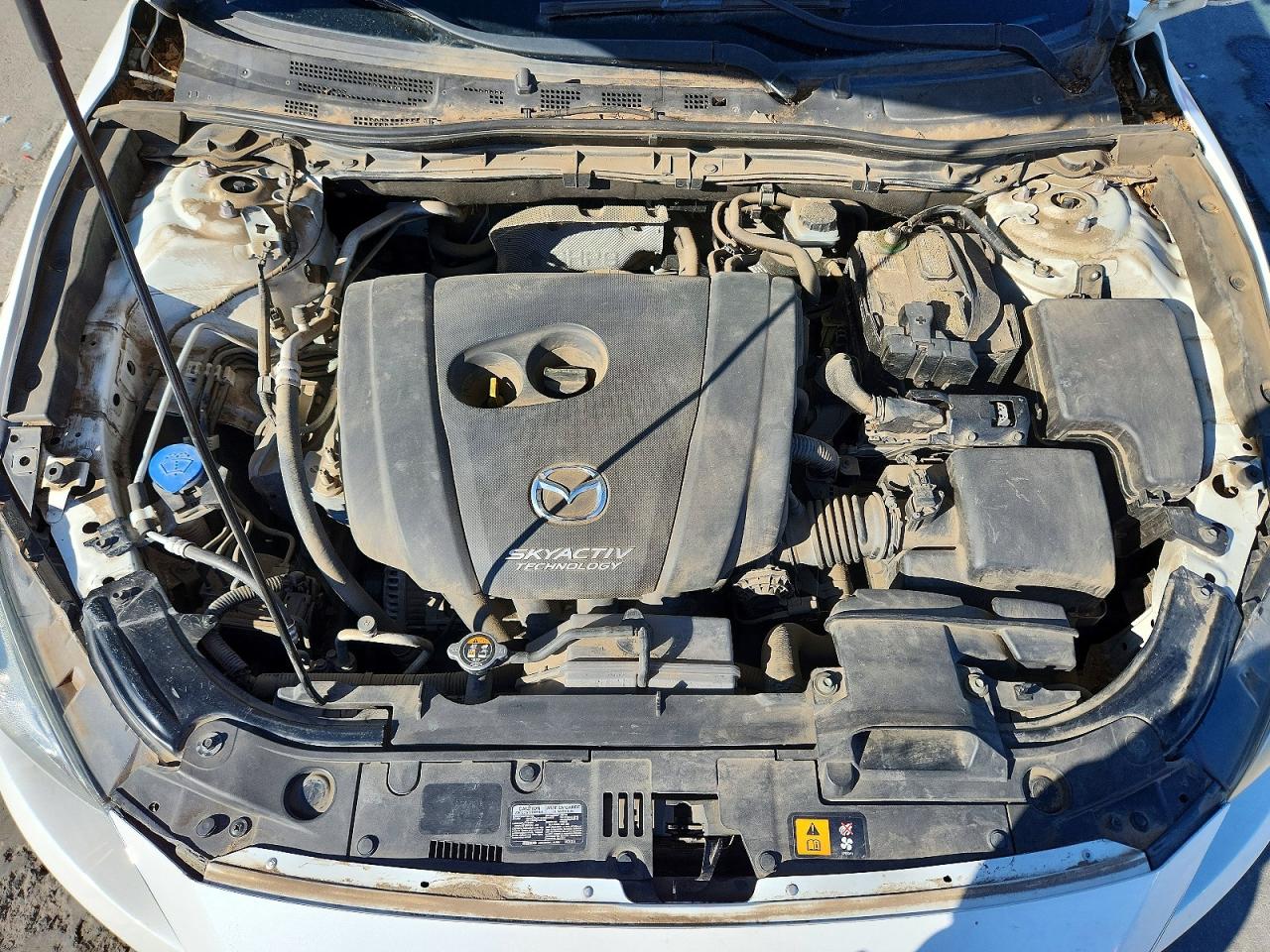 2015 MAZDA 3