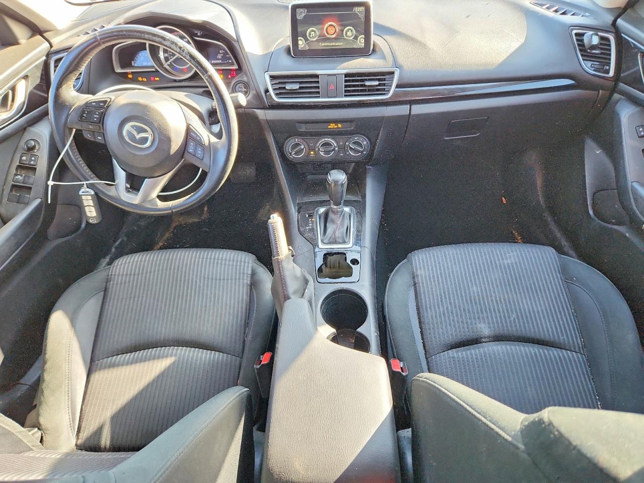 2015 MAZDA 3