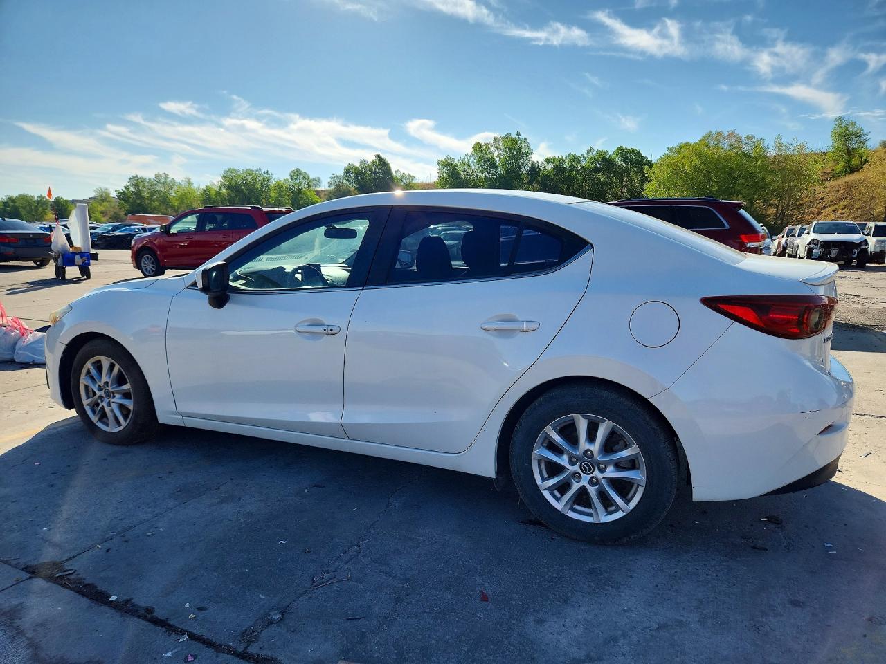 2015 MAZDA 3