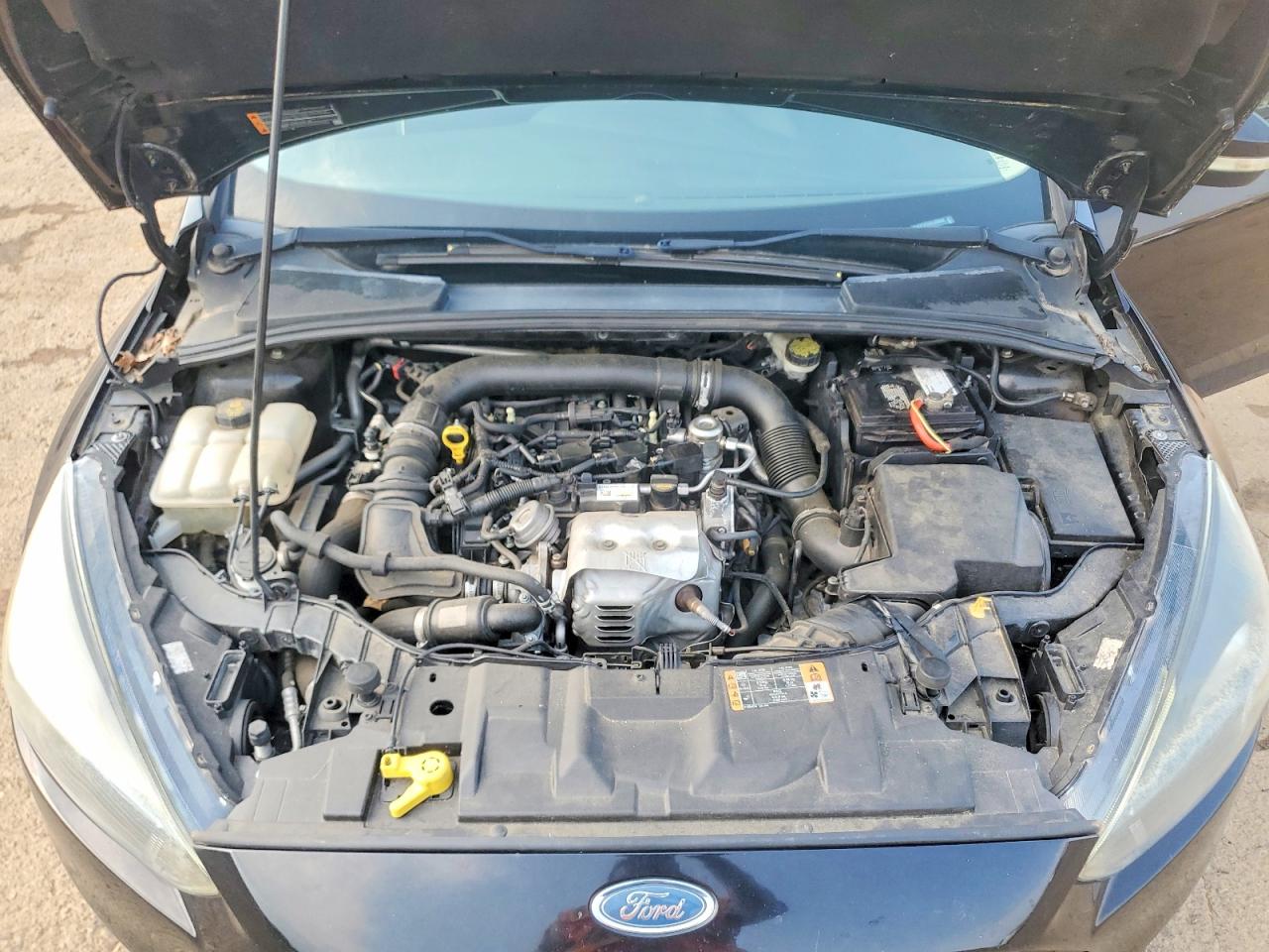2016 FORD FOCUS