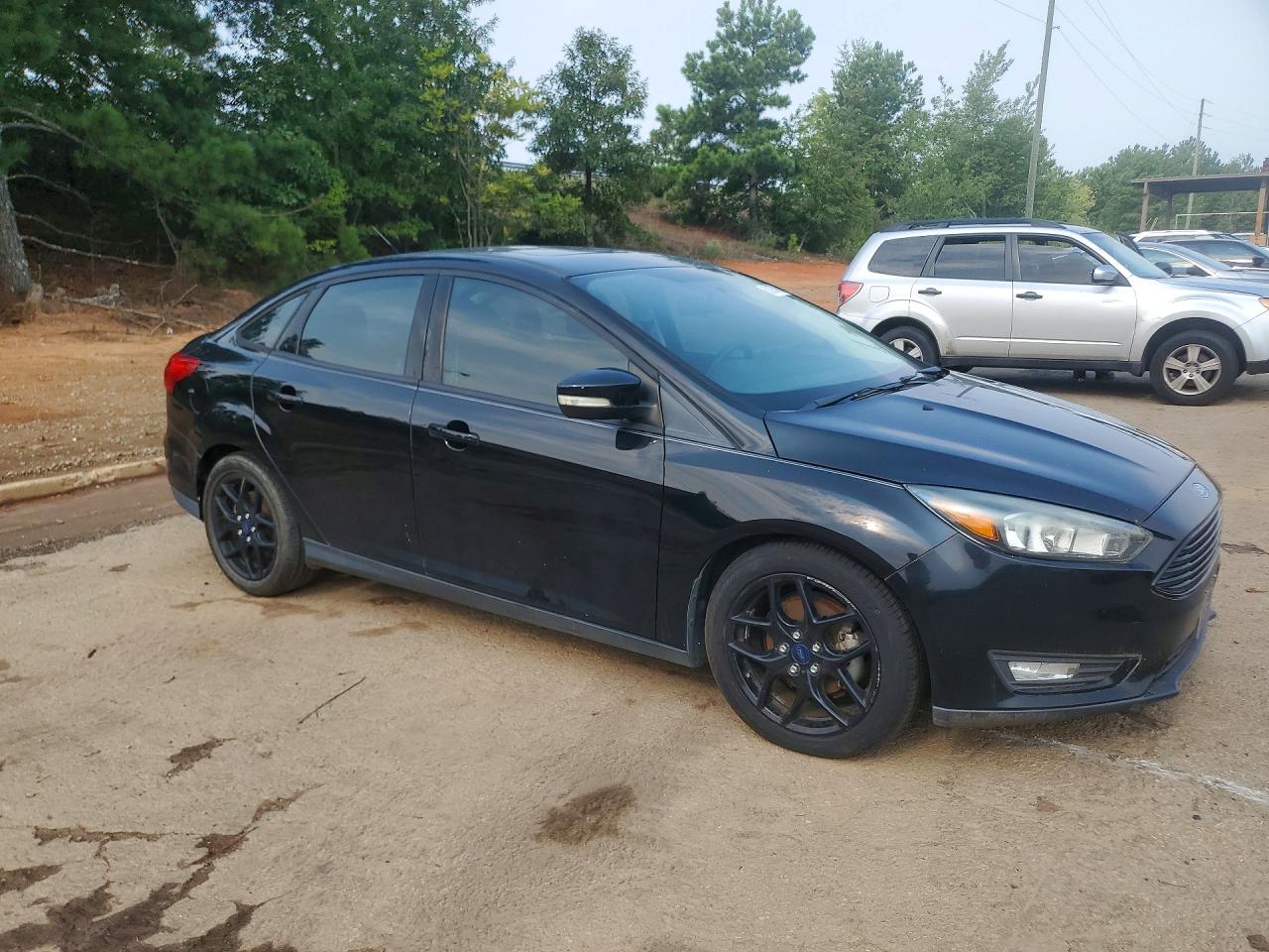 2016 FORD FOCUS