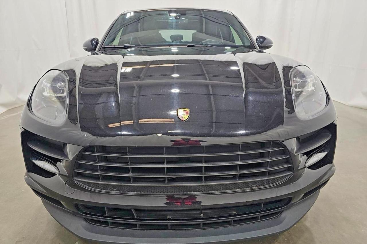 2021 PORSCHE MACAN