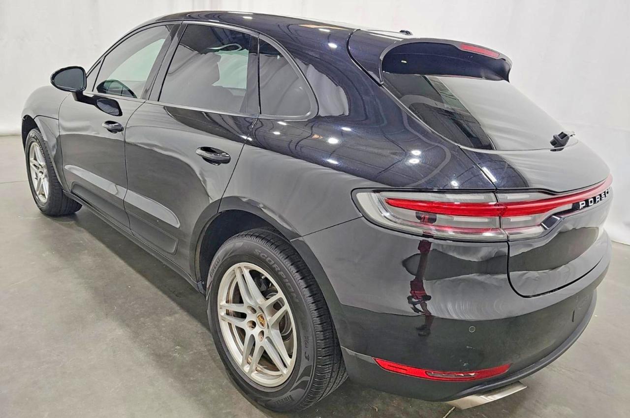 2021 PORSCHE MACAN