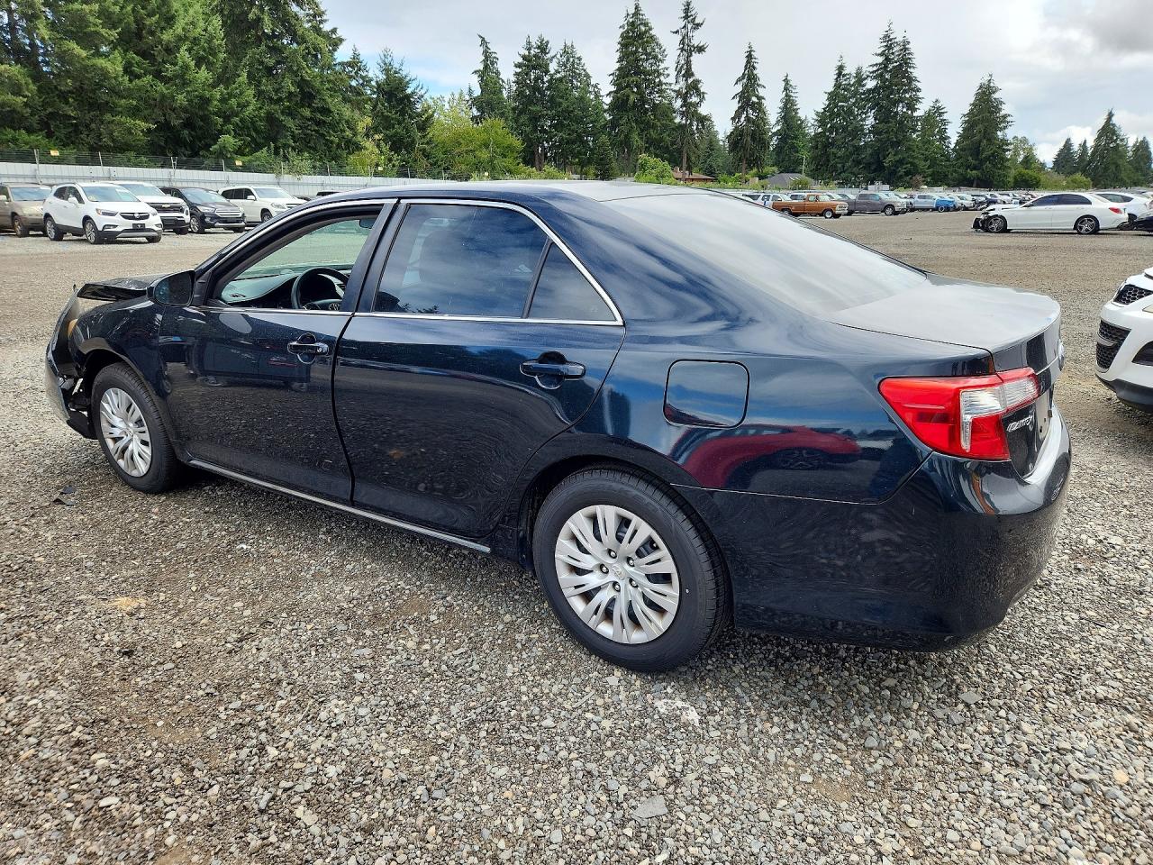 2013 TOYOTA CAMRY
