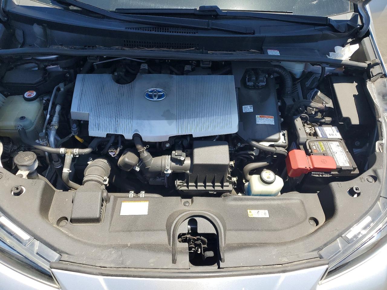 2019 TOYOTA PRIUS