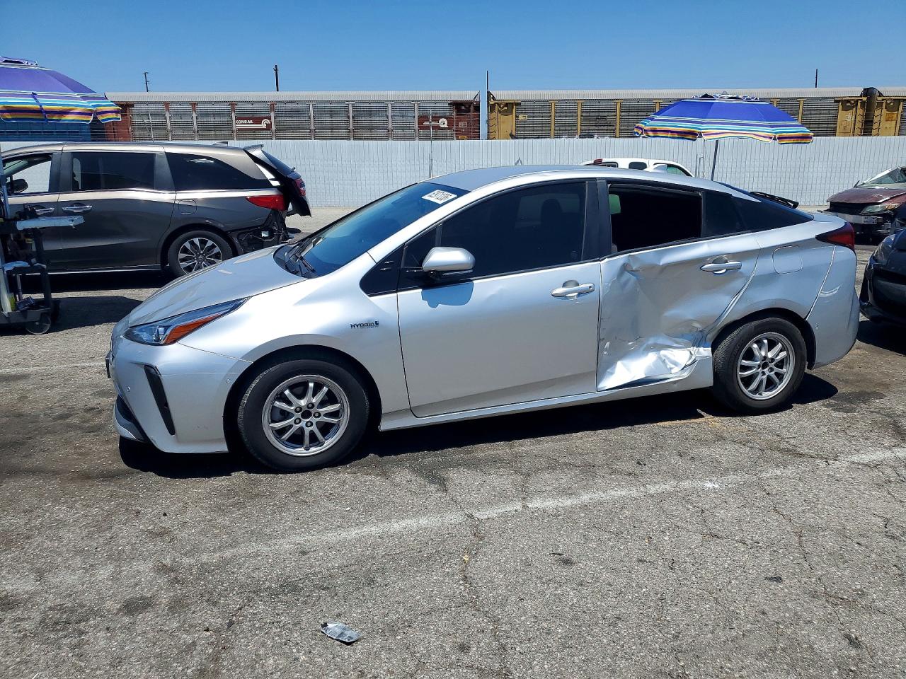 2019 TOYOTA PRIUS
