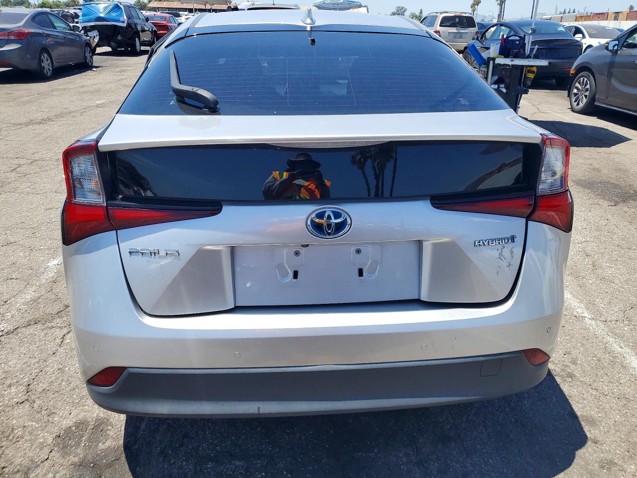 2019 TOYOTA PRIUS