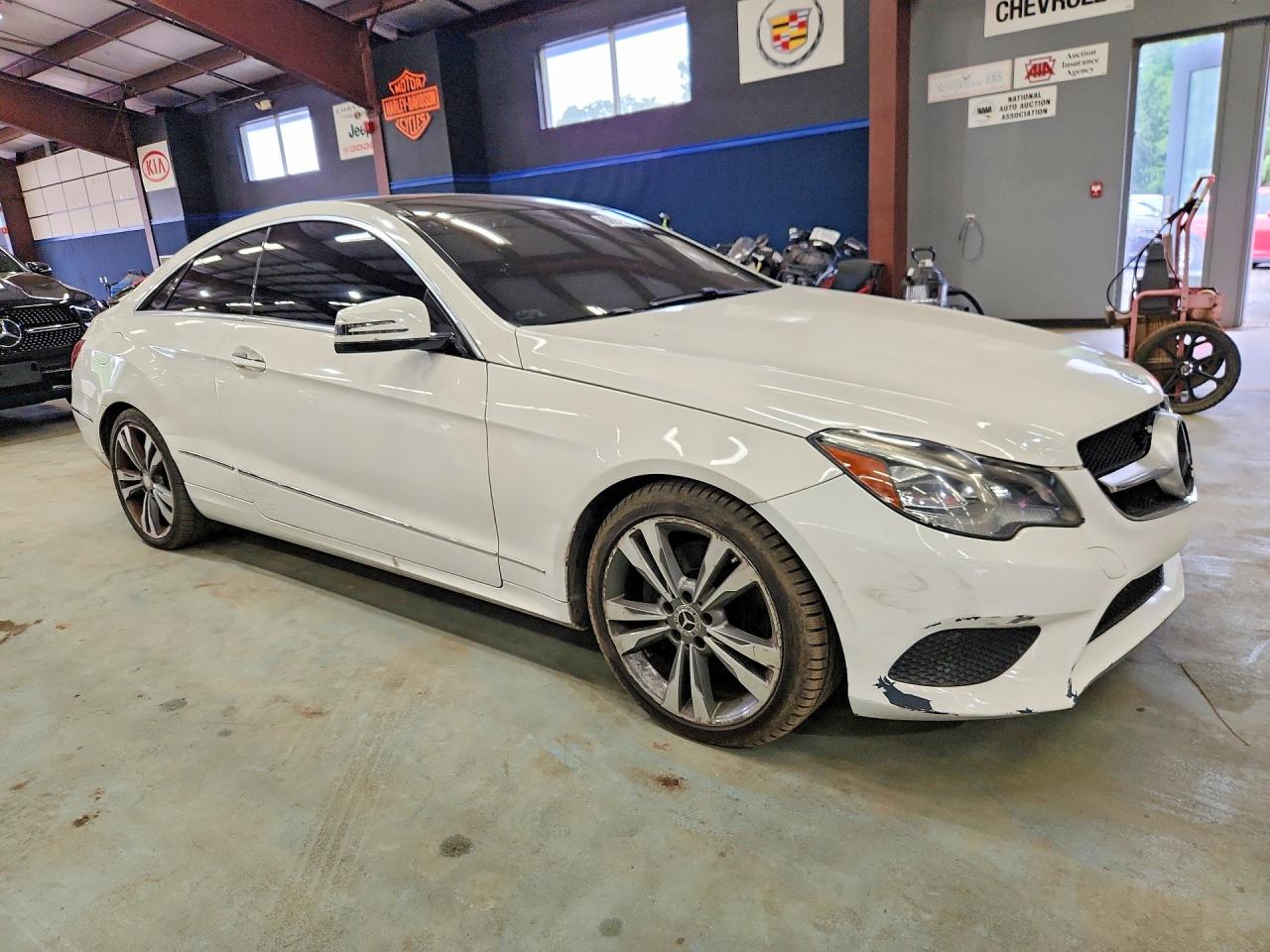 2016 MERCEDES-BENZ E-CLASS
