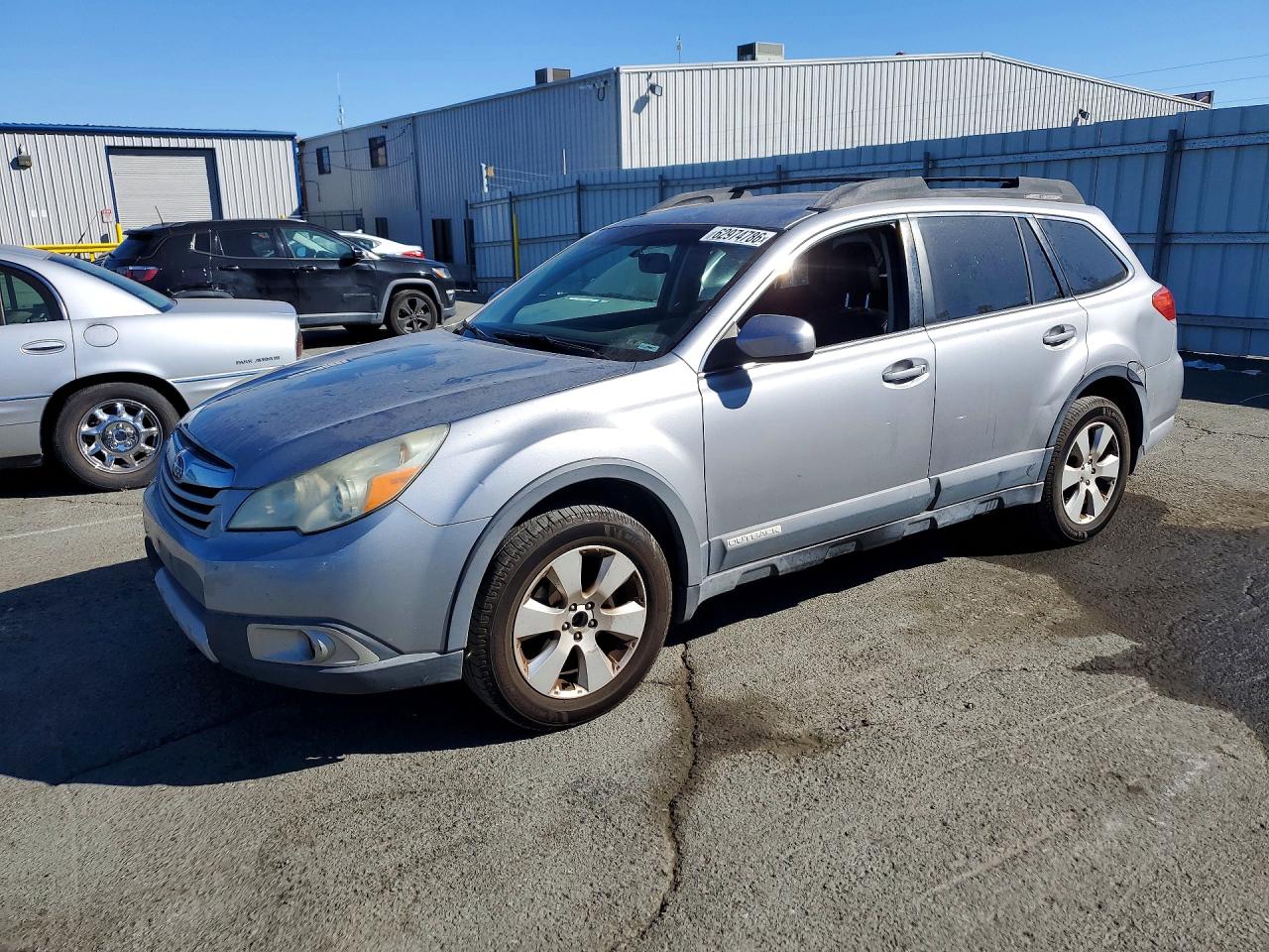 2010 SUBARU OUTBACK