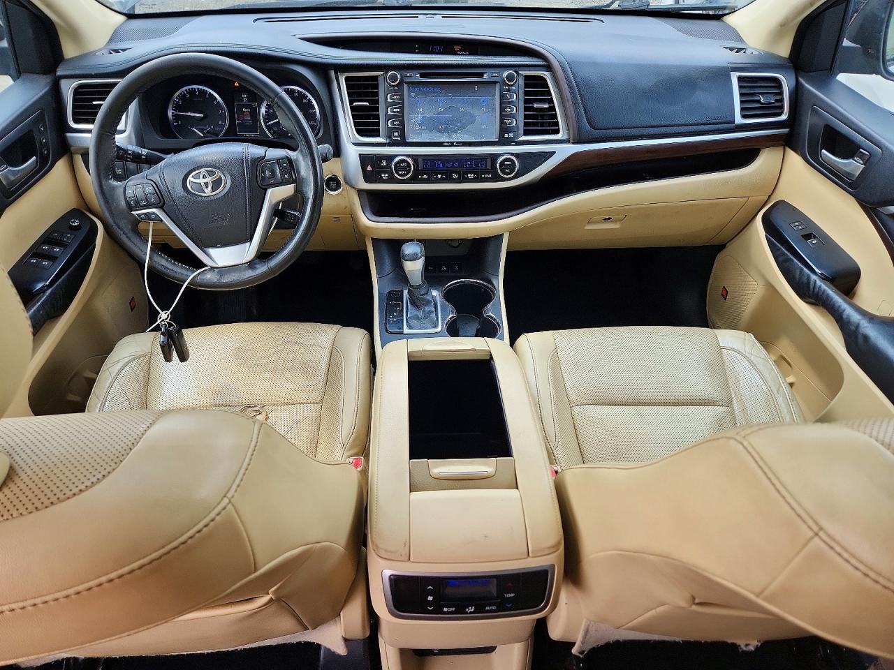 2015 TOYOTA HIGHLANDER