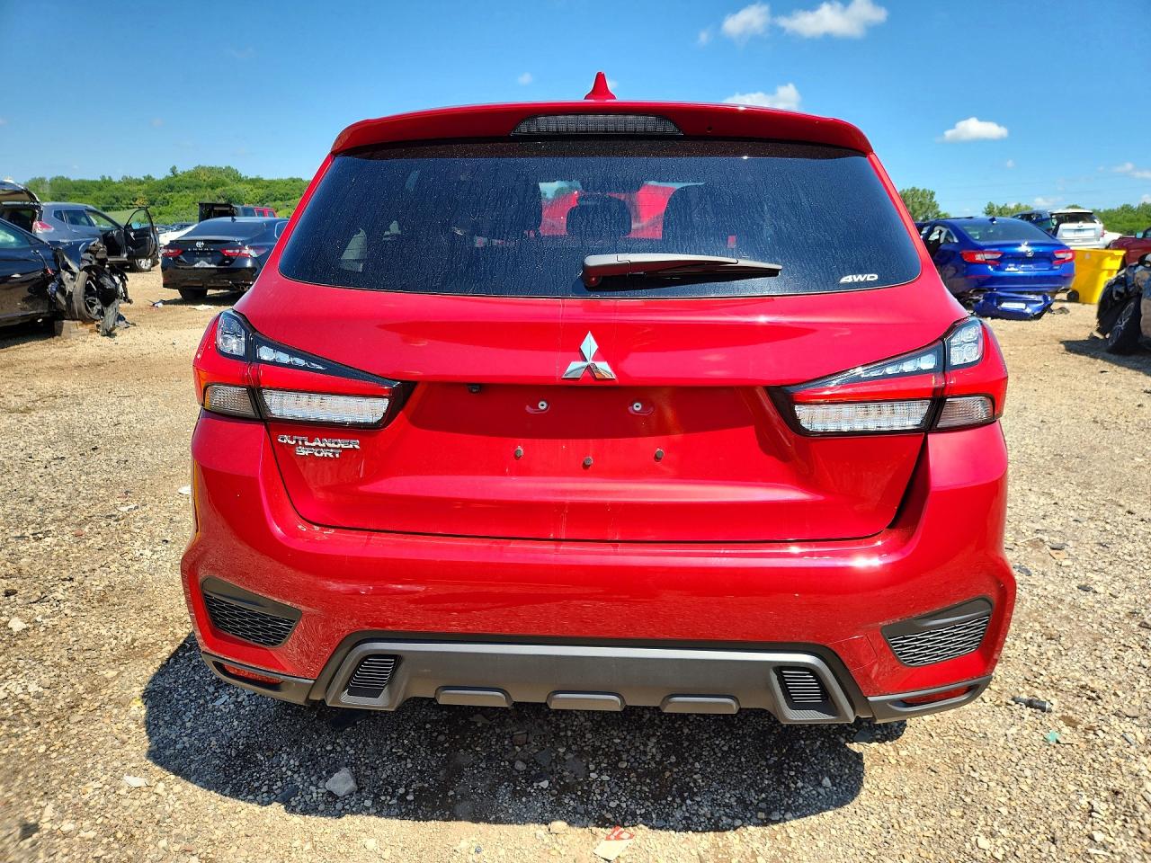 2026 MITSUBISHI OUTLANDER