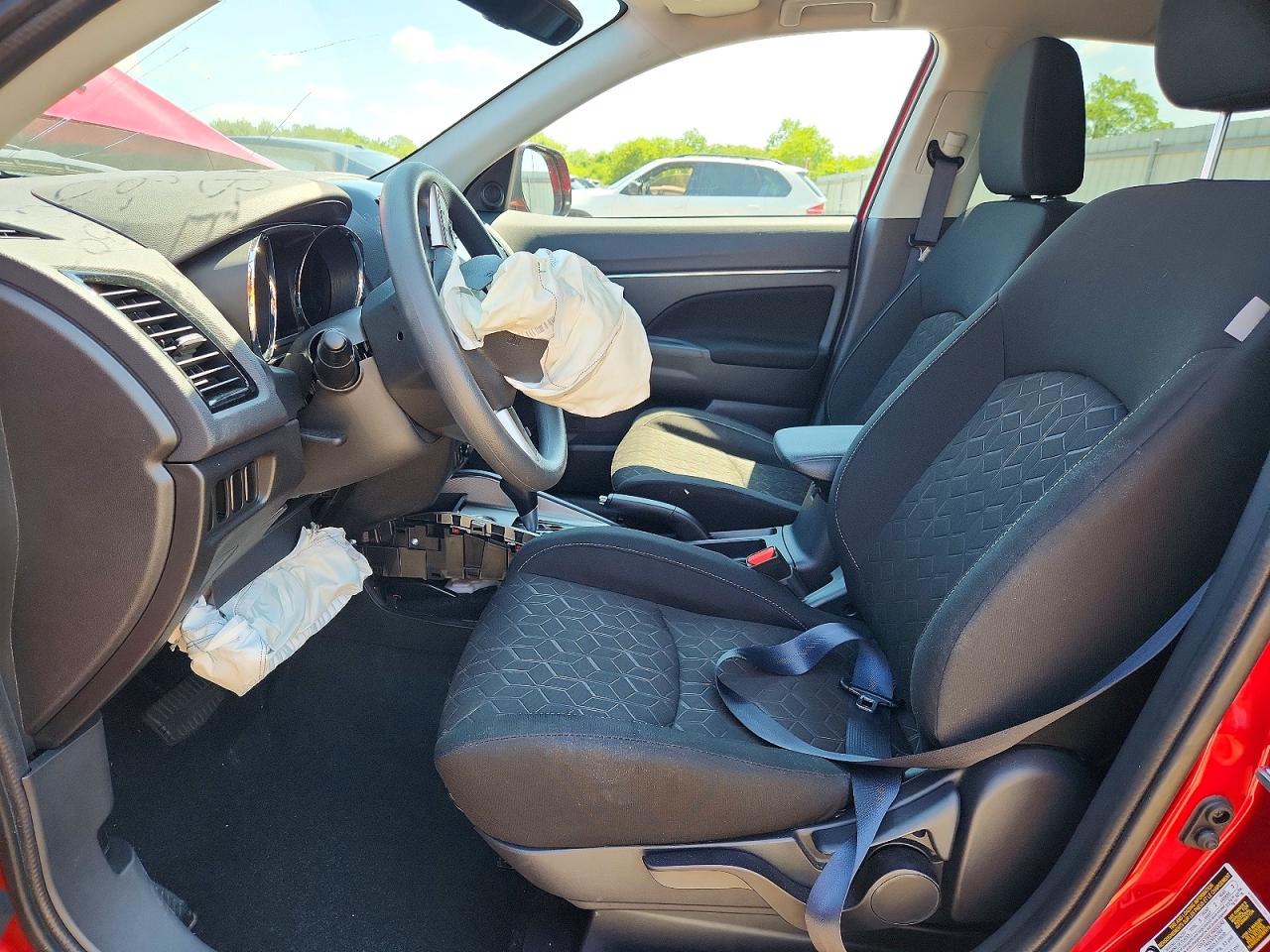 2026 MITSUBISHI OUTLANDER