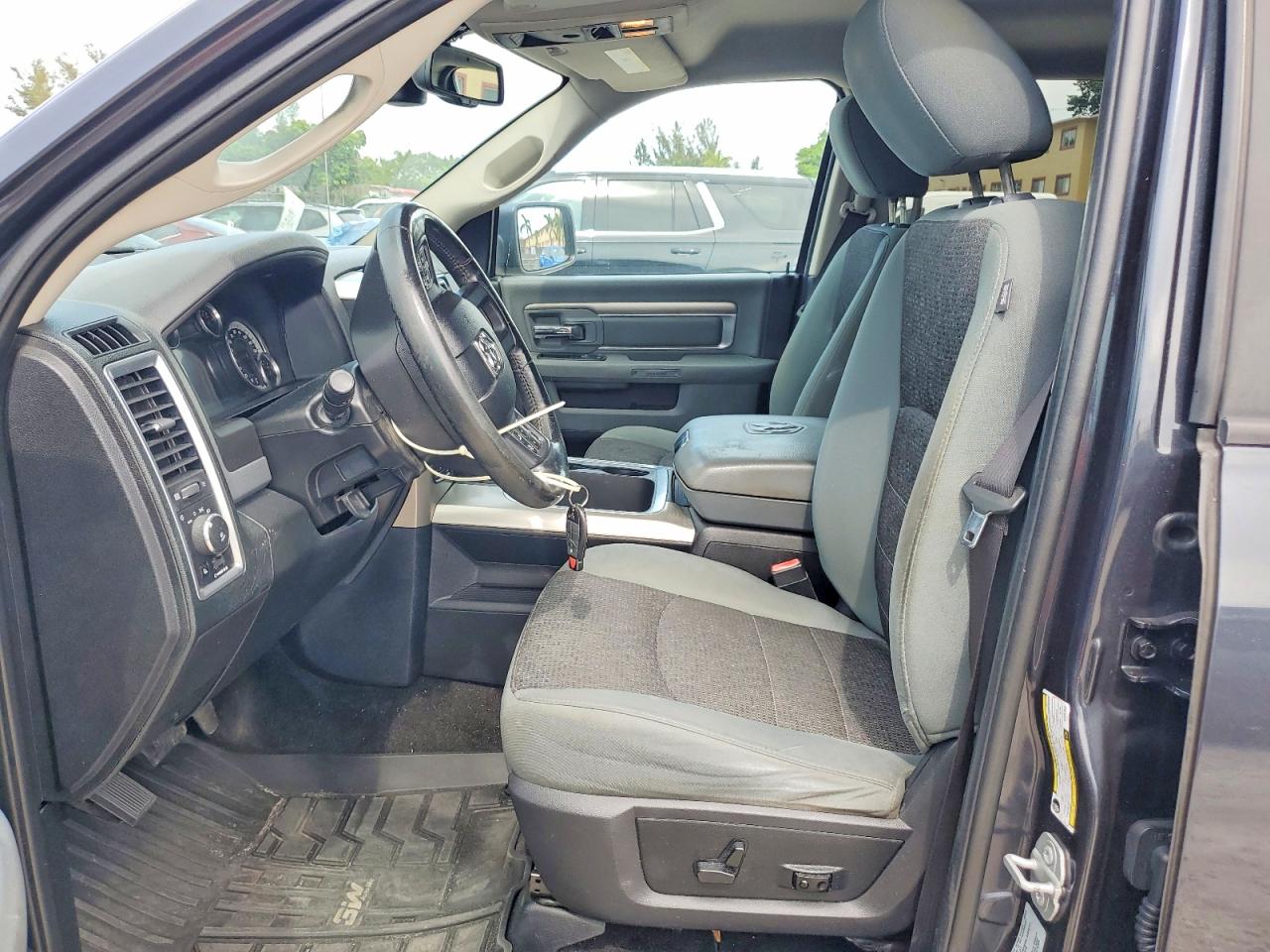 2016 RAM 1500