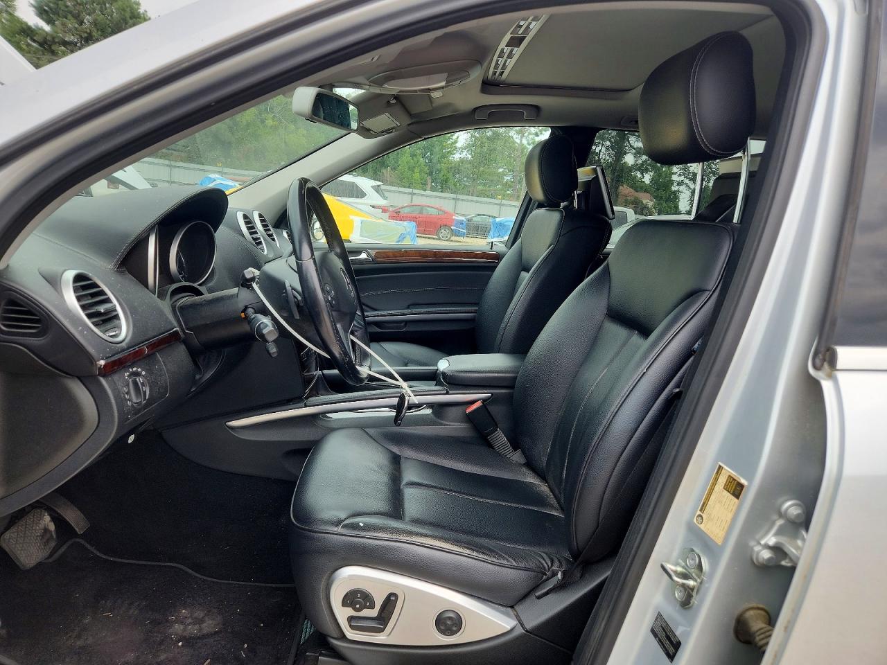 2010 MERCEDES-BENZ GL-CLASS