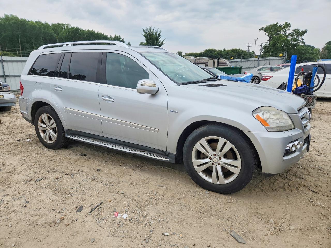 2010 MERCEDES-BENZ GL-CLASS