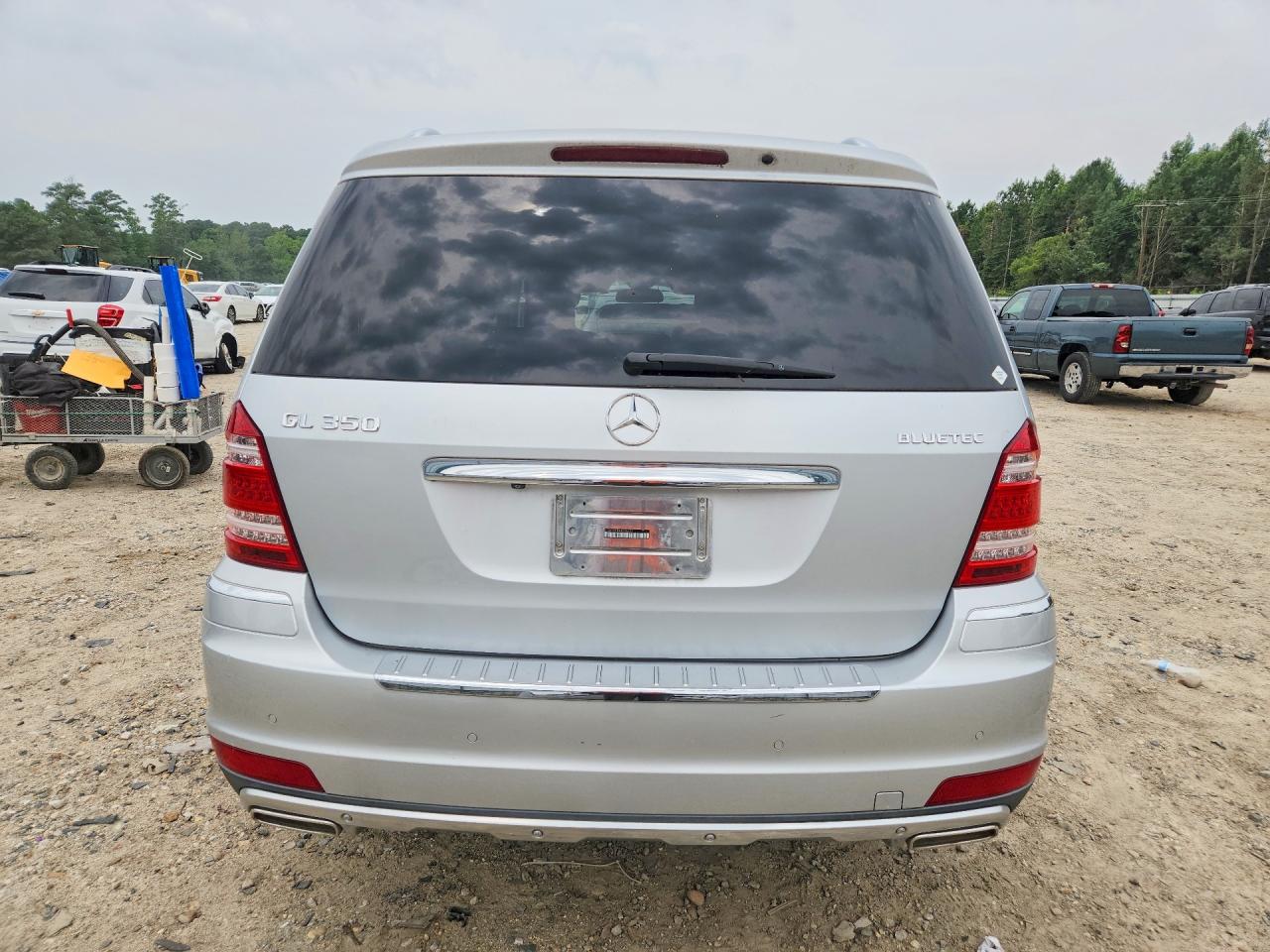 2010 MERCEDES-BENZ GL-CLASS