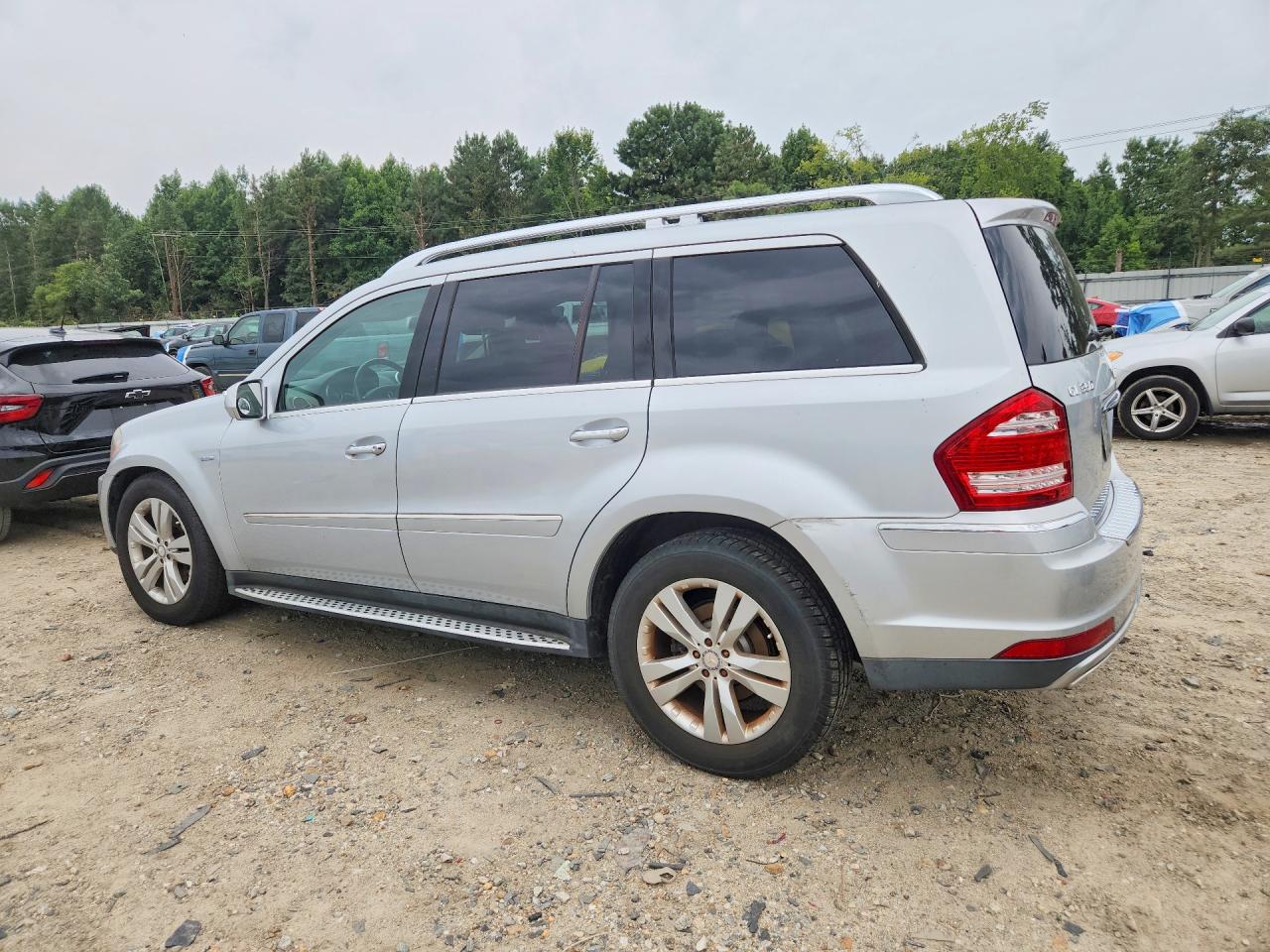 2010 MERCEDES-BENZ GL-CLASS