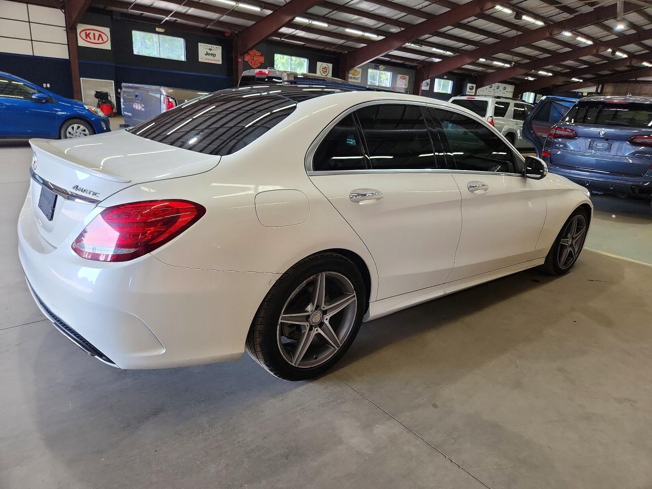 2015 MERCEDES-BENZ C-CLASS