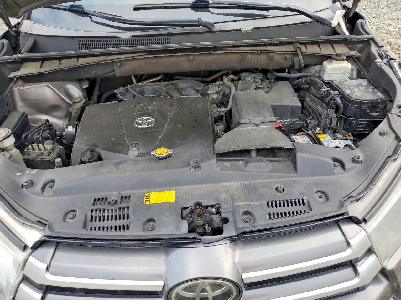 2017 TOYOTA HIGHLANDER
