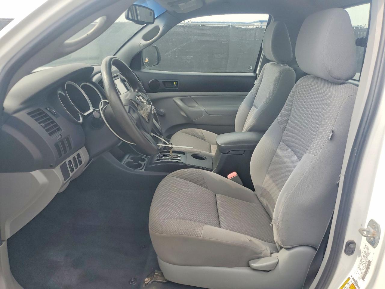 2013 TOYOTA TACOMA