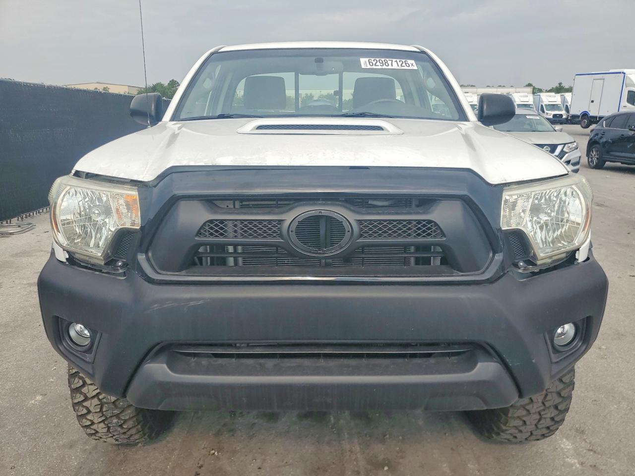 2013 TOYOTA TACOMA