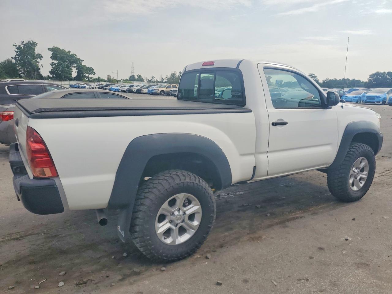 2013 TOYOTA TACOMA