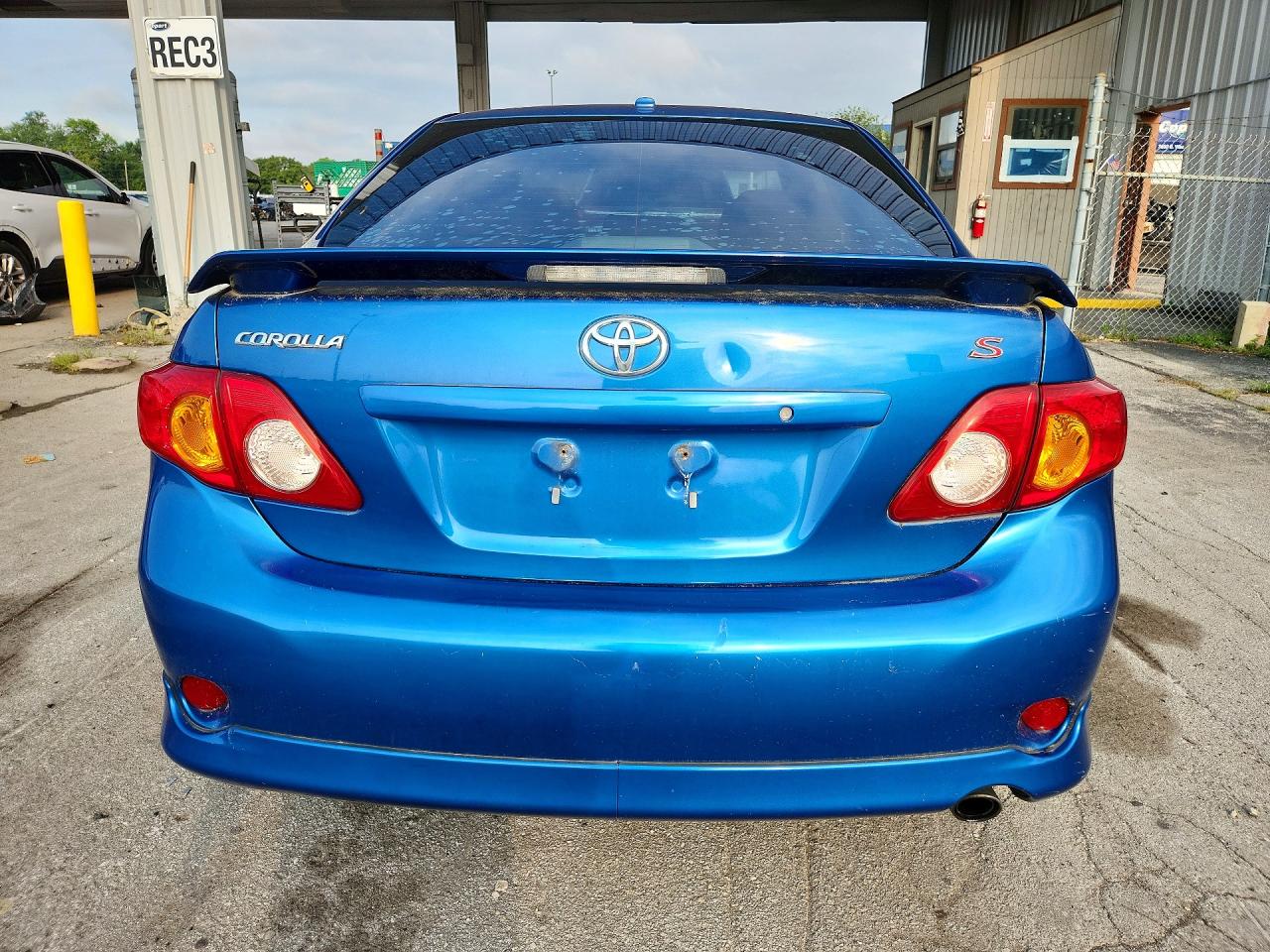 2009 TOYOTA COROLLA