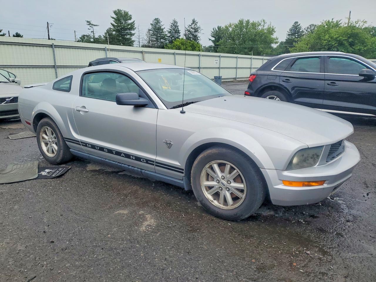 2009 FORD MUSTANG
