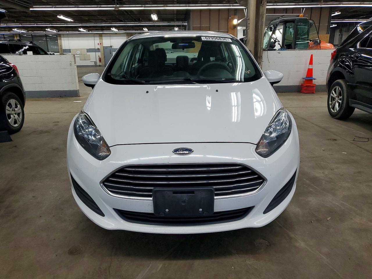 2015 FORD FIESTA