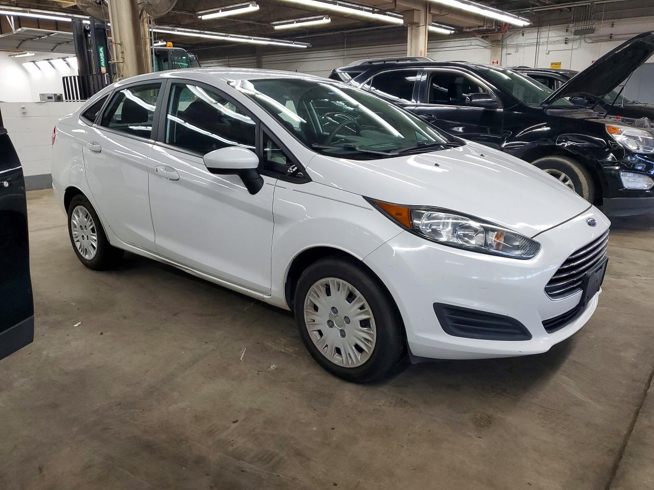 2015 FORD FIESTA