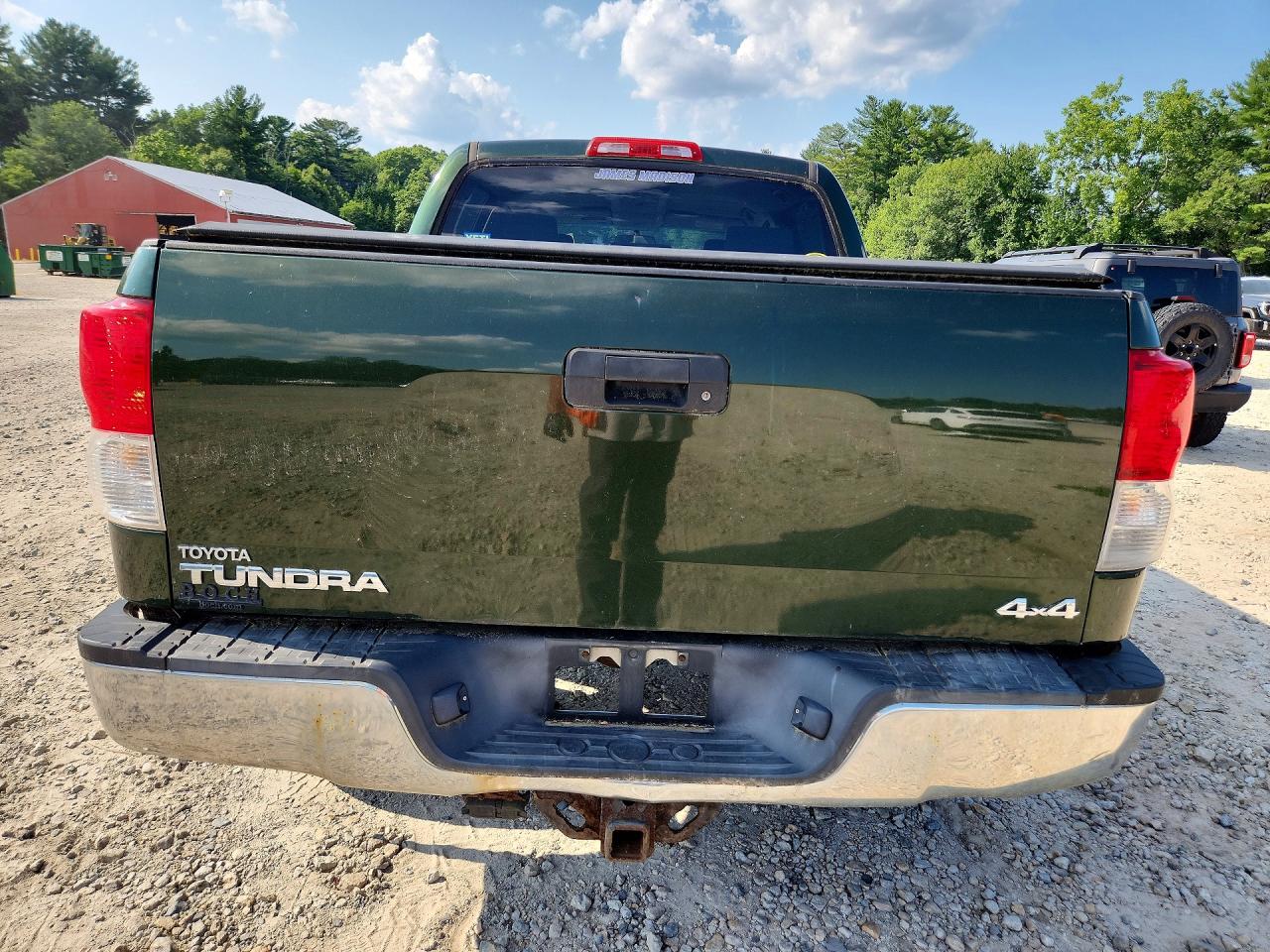2010 TOYOTA TUNDRA