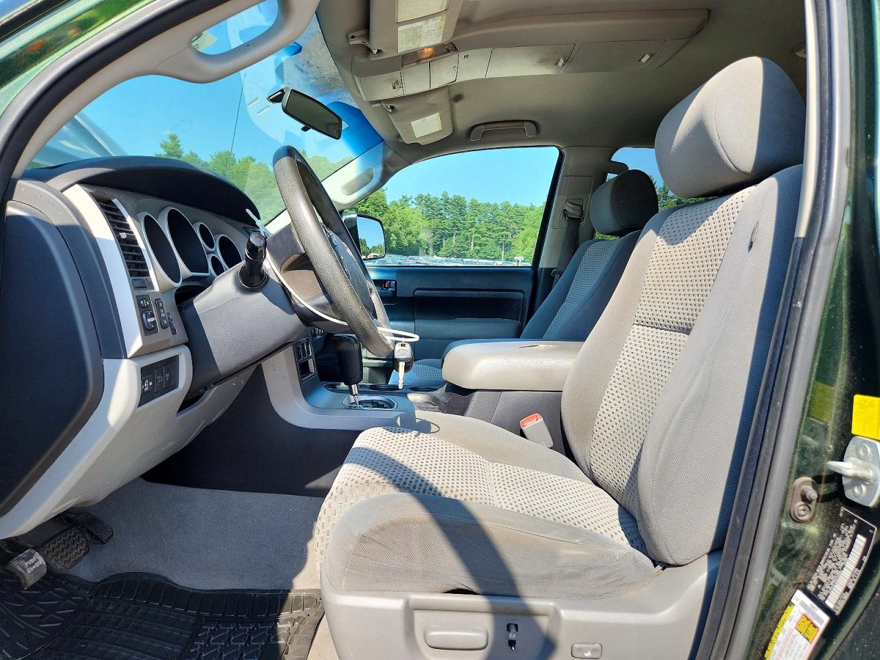 2010 TOYOTA TUNDRA